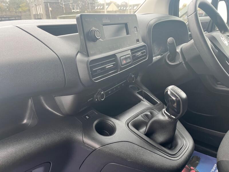 VAUXHALL COMBO