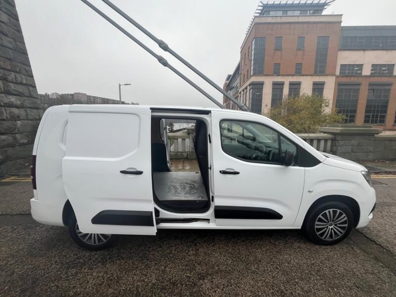 VAUXHALL COMBO