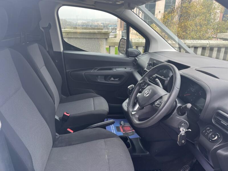 VAUXHALL COMBO