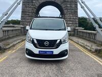 NISSAN NV300