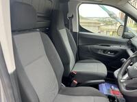 VAUXHALL COMBO