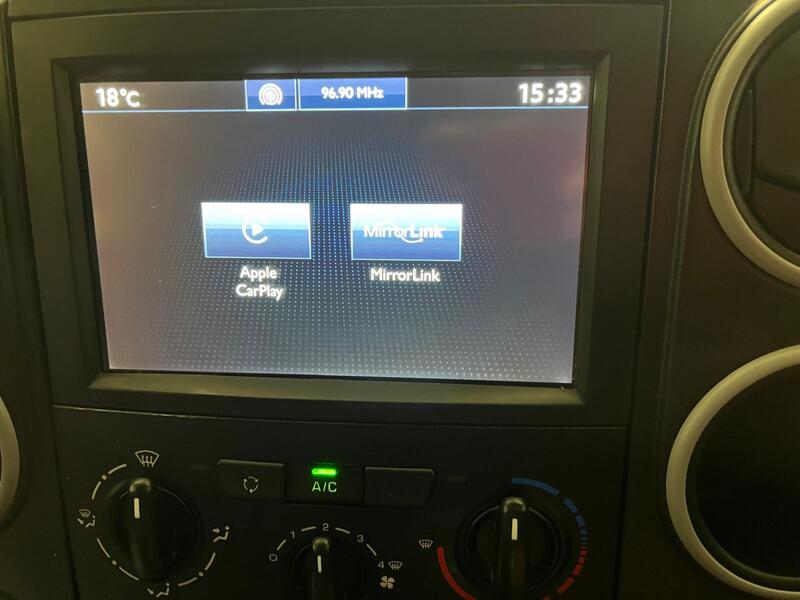 PEUGEOT PARTNER