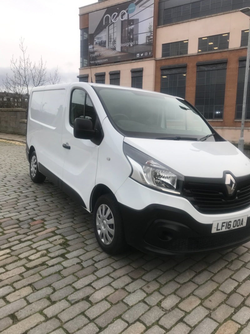 RENAULT TRAFIC