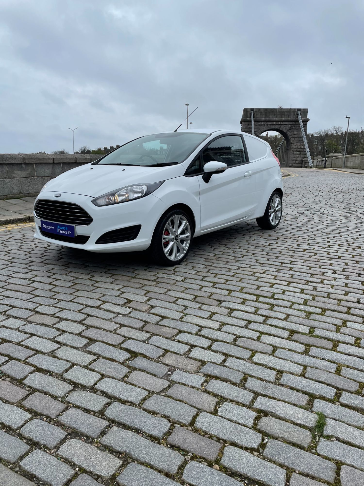 Fiesta vans sales for sale scotland